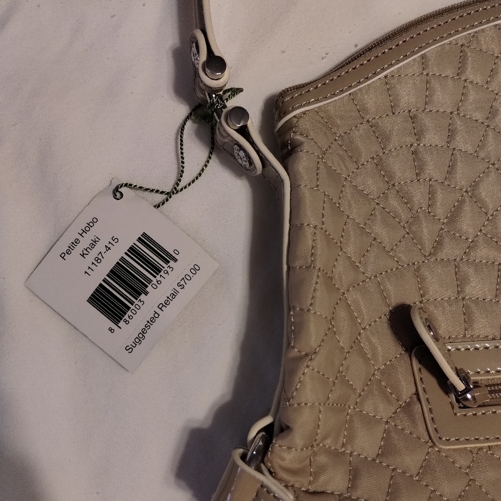 NWOT Vera wang nylon beige quilted purse - Picture 3 of 8